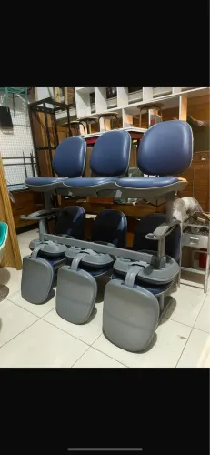 Longarinas estofadas azul pouco uso