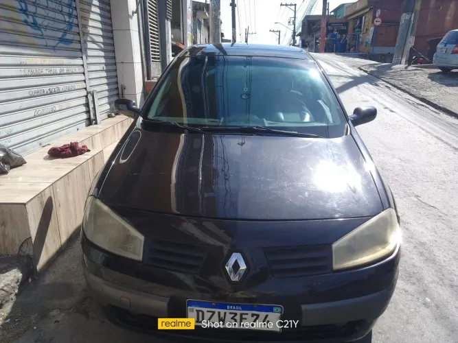 Renault Megane Sedan Dynamique Hi-flex 1.6 16V 2008