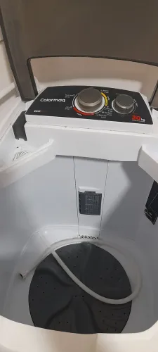 Tanquinho Colormaq,20 kilos,350 reais,1 ano e meio de uso,tudo funcionando.