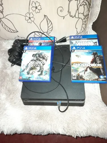 PS 4