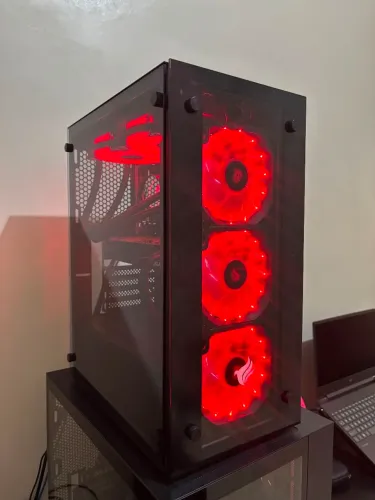 PC Gamer i3-10100F + GTX 1080 8GB | 16GB RAM | SSD + HD