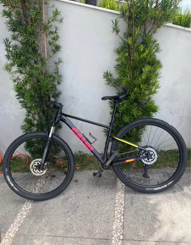 Bike Caloi Explorer Expert SL