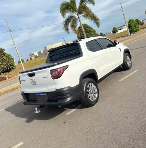 Fiat Strada Freedom 1.3 Flex 8V CD 2021