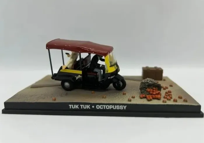 Miniatura Tuk Tuk 007