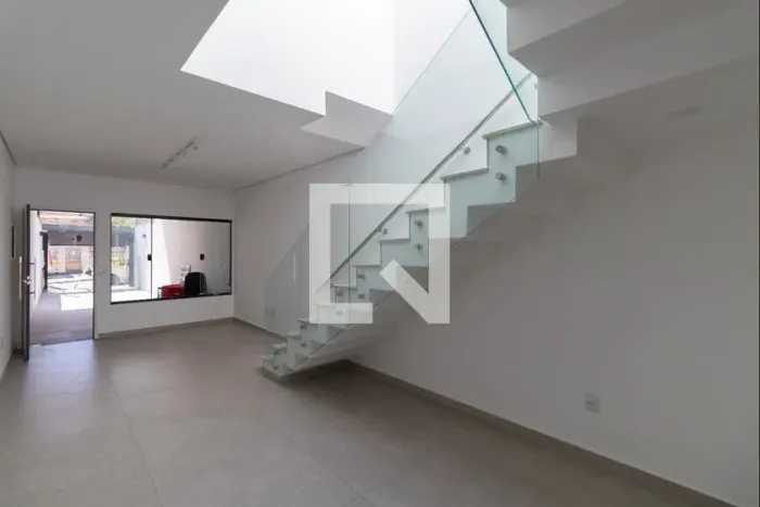 Casa à Venda - Vila Ré, 3 Quartos, 165 m2