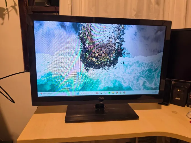 TV MONITOR LED AOC 32" + controle remoto