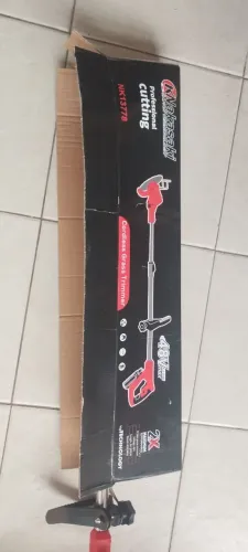 Roçadeira À Bateria 
