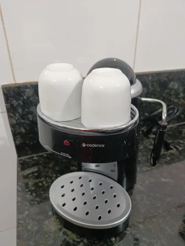 Cafeteira Cadence