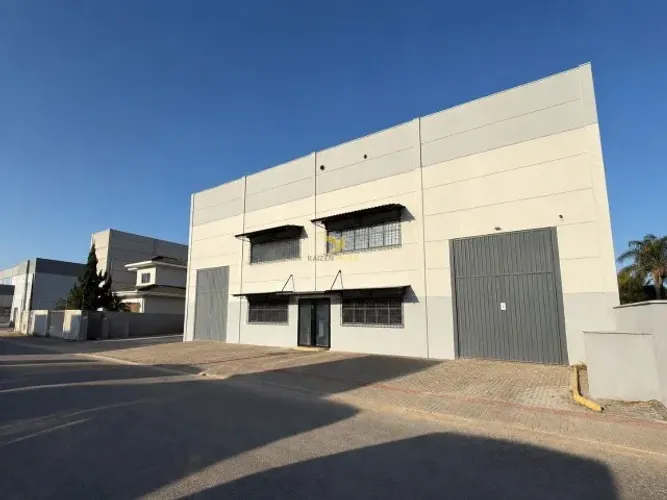 Galpão para locação 567m² | Aririú | Palhoça/SC