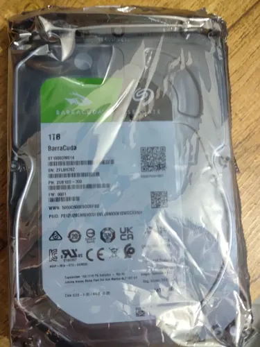 HD 1tb Seagate Barracuda SATA III