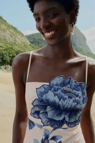 Vestido Cropped Estampado Nara Floral - Farm Alto Inverno 26