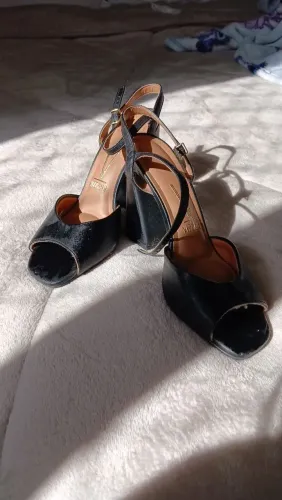 Sandalia vizzano salto