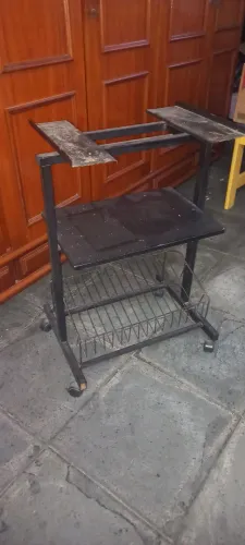 Suporte para TV e DVD antiga com rodinhas, ajustável 
