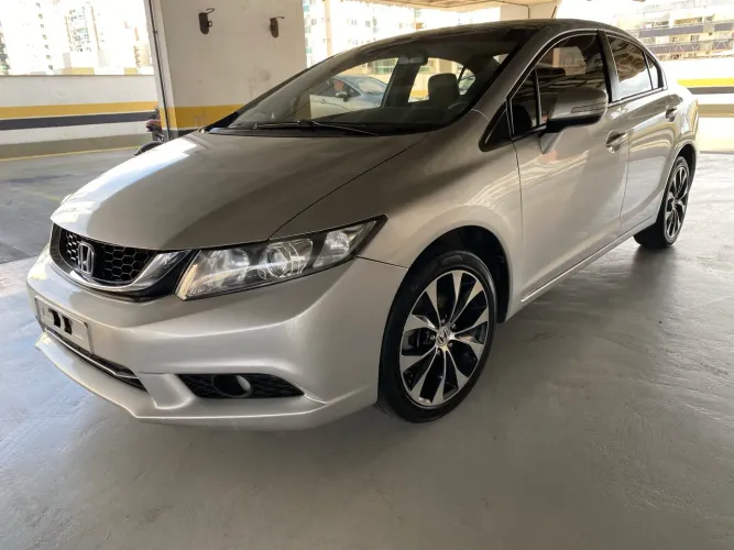 Honda Civic Sedan LXR 2.0 Flexone 16V Aut. 4P 2015