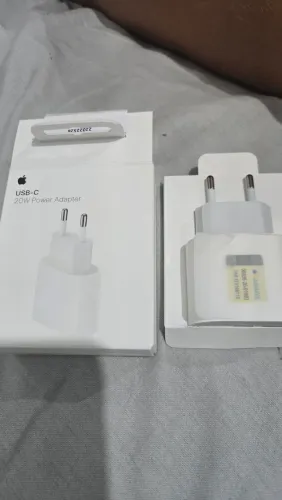 Carregador original Apple 20w USB c