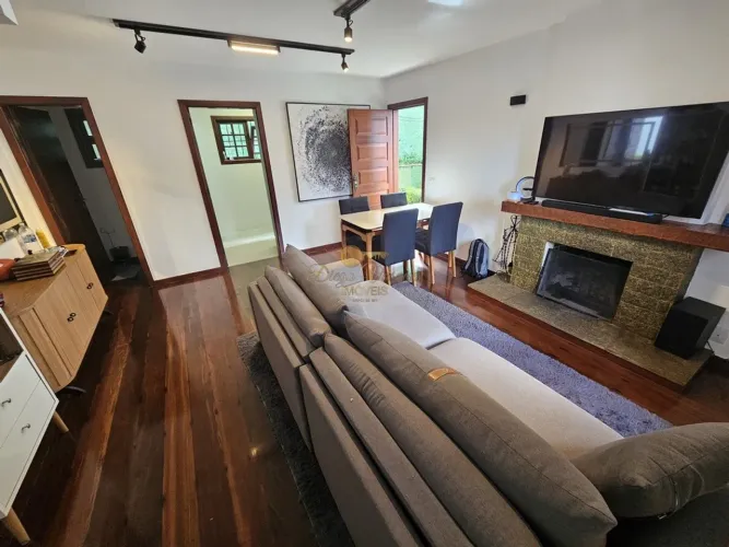 Casa em Condomínio para Venda em Teresópolis, Bom Retiro, 2 dormitórios, 2 banheiros, 1 va