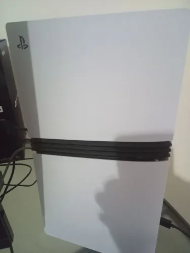 Ps5 pró novinho! 6500 ou troco em Pc gamer