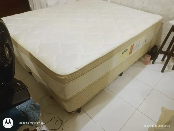 Cama Queen size