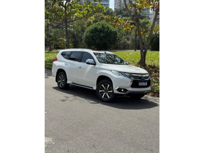 Mitsubishi Pajero Sport HPE 2.4 4X4 Diesel Aut. 2020