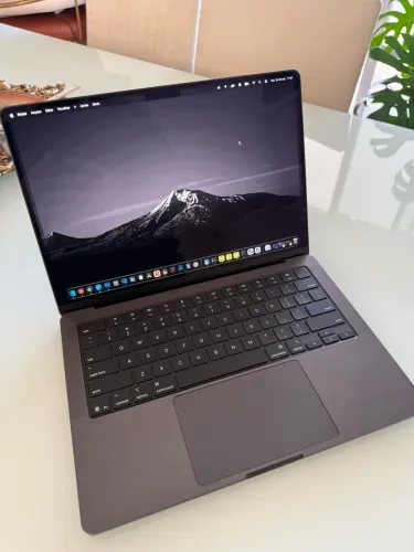 MacBook Pro M5 14 24GB - GARANTIA