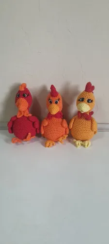 Galinhas em amigurumi - Cocoricó