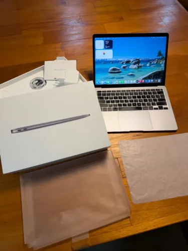 Macbook Air M1 256 Gb De Ssd - Prata 13 Polegadas (Usado)