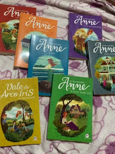 Livros de Anne with an E 