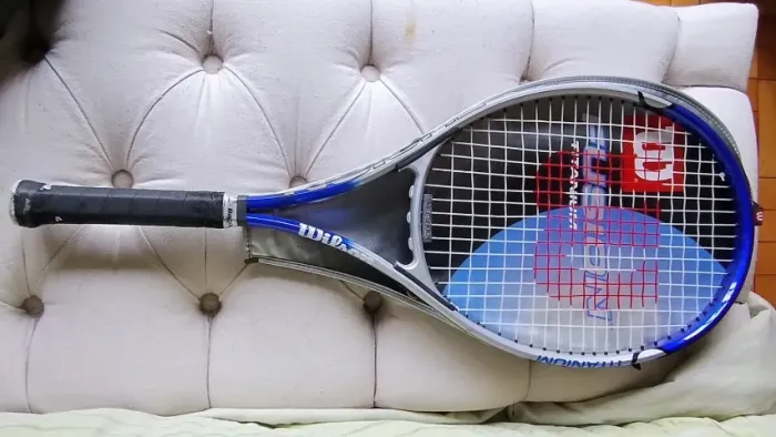 Raquete Wilson Ultra Titanium L2 + capa