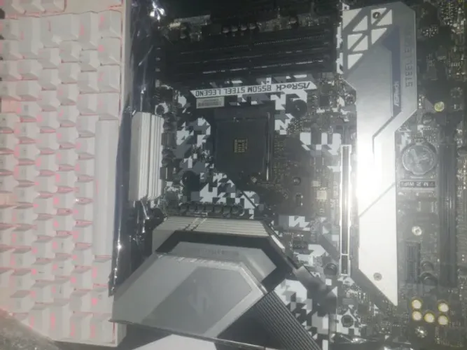 PLACA MAE B550M STEEL LEGENDS AM4
