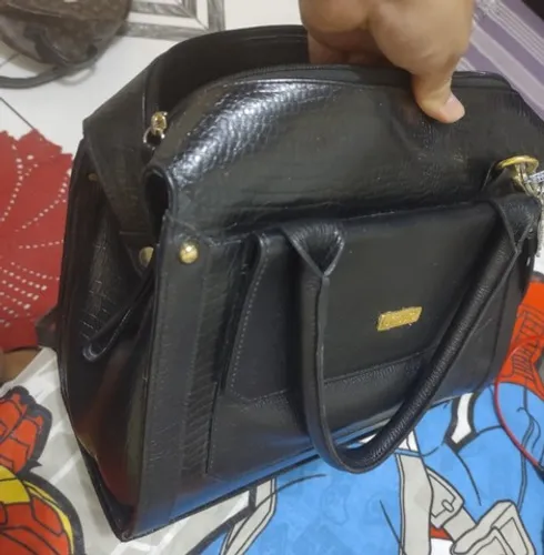 Bolsa feminina D'couro Baú