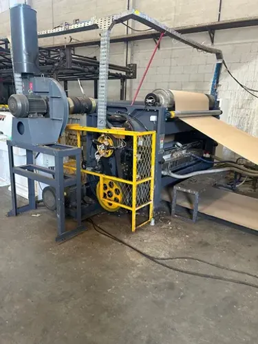 Maquina Fabrica Onduladeira de papelão ondulado completa