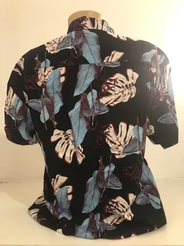 Camisa Masculina - Tamanho P - Viscose