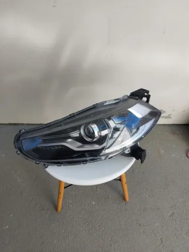 Farol esquerdo Honda WRV original recuperado
