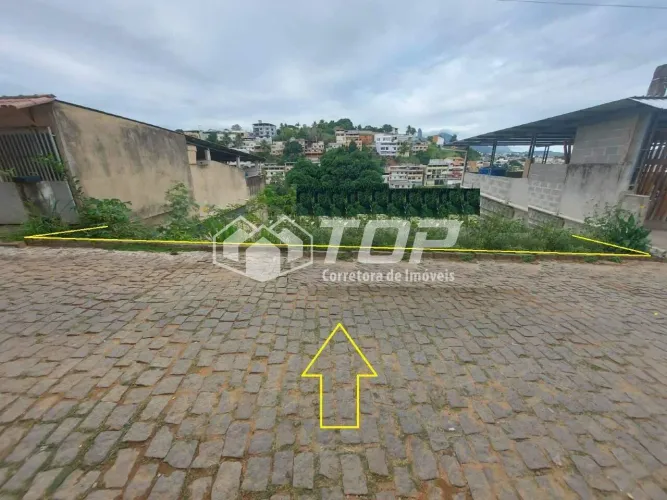 Terreno de 240 m² à venda no bairro Vila Rica em Cachoeiro de Itapemirim/ES