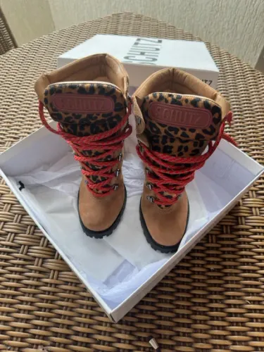 Bota Animal Print Schultz