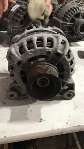 Alternador Nissan Versa March Kicks