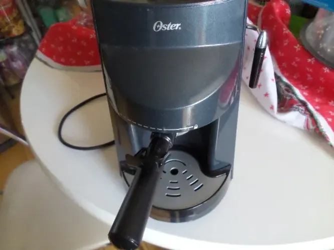 Cafeteira Espresso Oster - Perfeita
