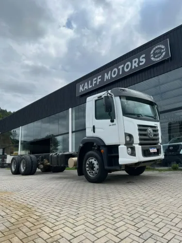 VW 24-260 Constellation 2023