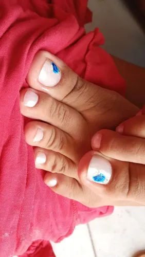 Faço unhas 