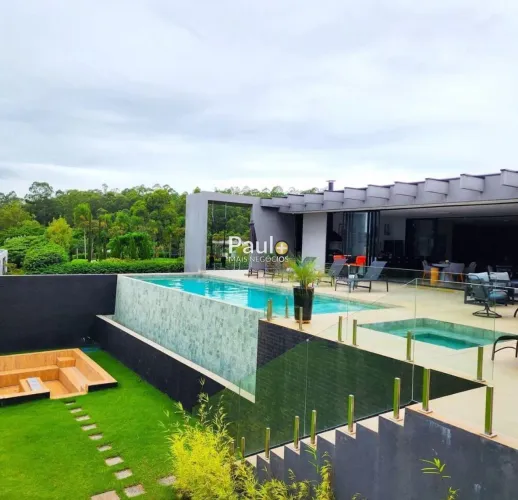 Casa à venda Condomínio Terras de São José, com 5 suítes, com 1000 m², Terras de São José 