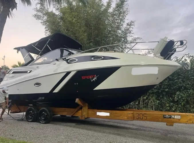 Lancha Focker 305 Sport Limited