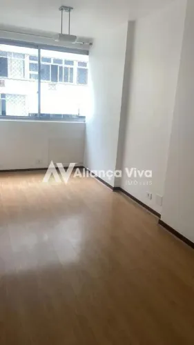 Copacabana | Apartamento 2 quartos, sendo 1 suite