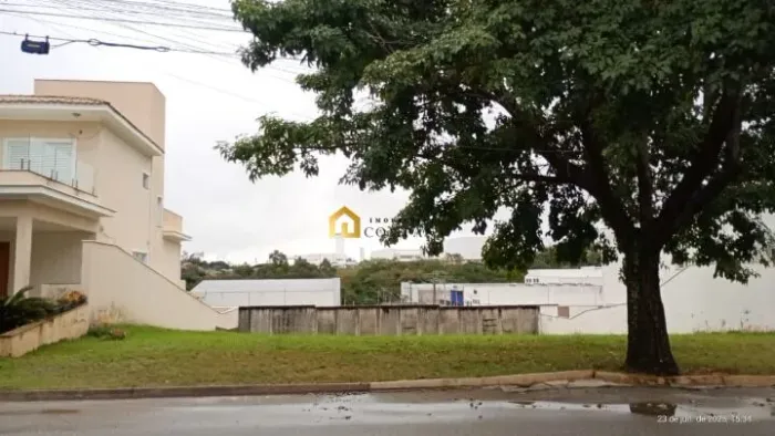 Condomínio Colinas do Sol - Terreno no Condomínio Colinas do Sol-Sorocaba/SP