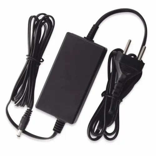 FONTE CHAVEADA P/ CFTV 12V 5A - P4 CABO DE 1M C/ LED