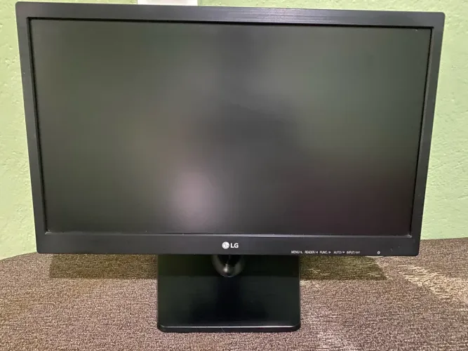 Monitor LG 19.5" - modelo FLATRON 20M37AA-B