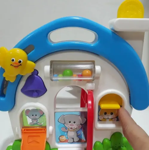 Brinquedos Fisher Price casinha feliz, chaves, chocalho 