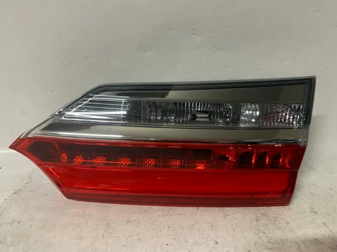 Lanterna Corolla led tampa passageiro 17/20