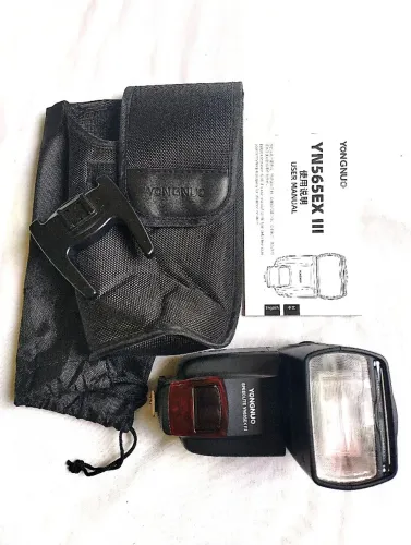 Flash Yongnuo YN565EX III Speedlite para Câmera