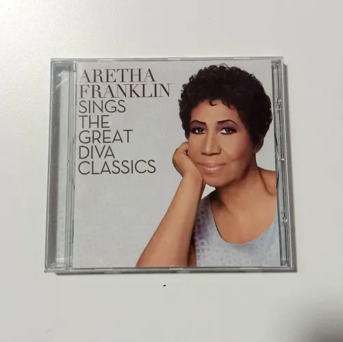 CD Aretha Franklin sings the great diva classics