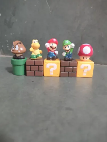 Kit 5 Miniaturas Super Mario Bros